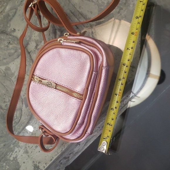 Valentina LEATHER CROSSBODY PINK PURSE ITALY NWOT - Picture 9 of 11